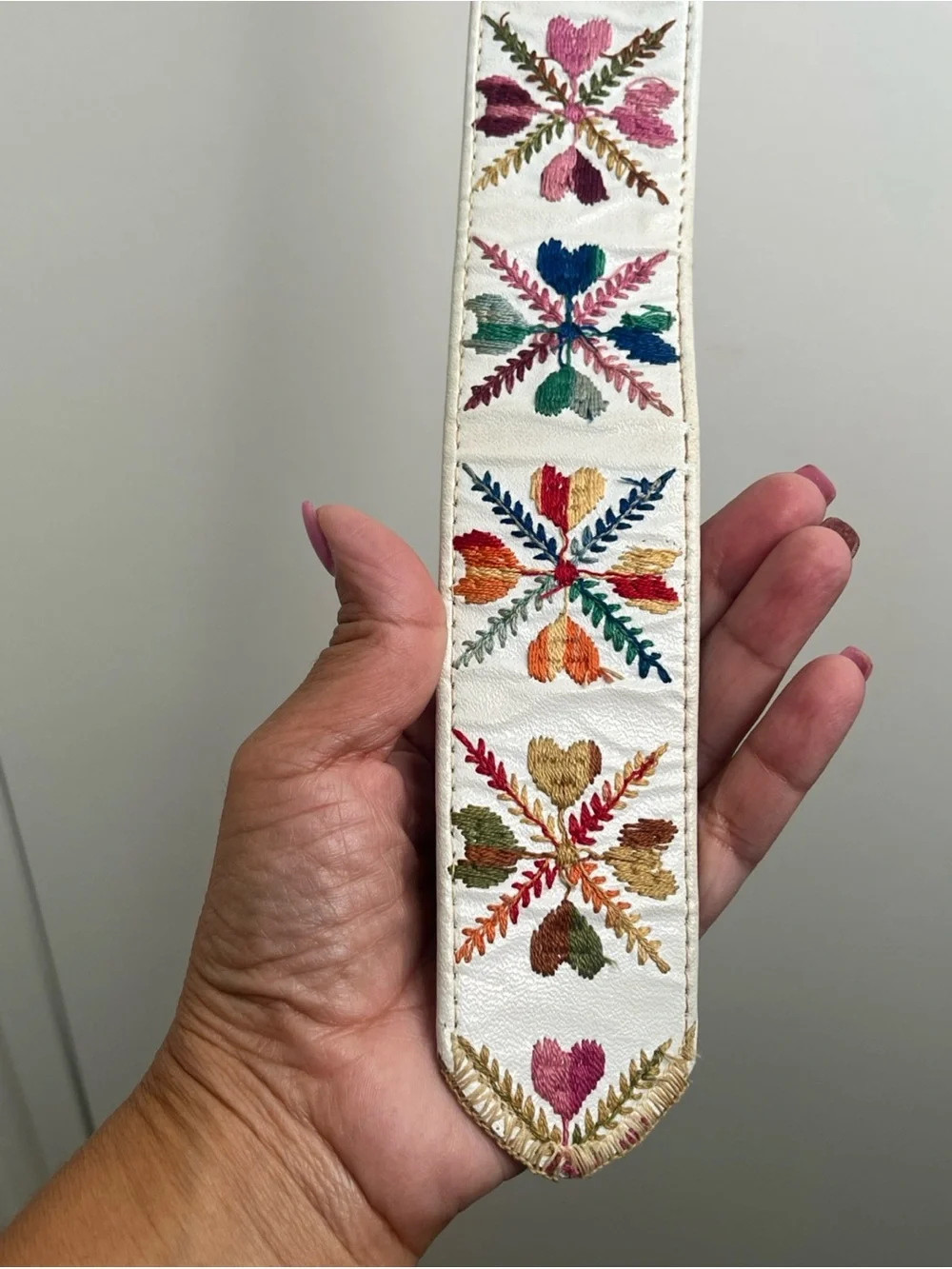 Vintage 70's Bechelli Embroidered Belt Tiger Head Brass Buckle Ivory Floral Boho
